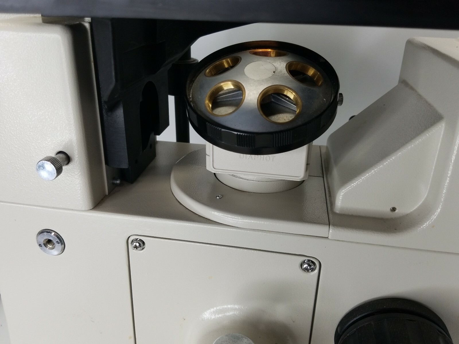 Nikon Diaphot Inverted Phase Contrast-2 ELWD 0.3 Microscope 803450
