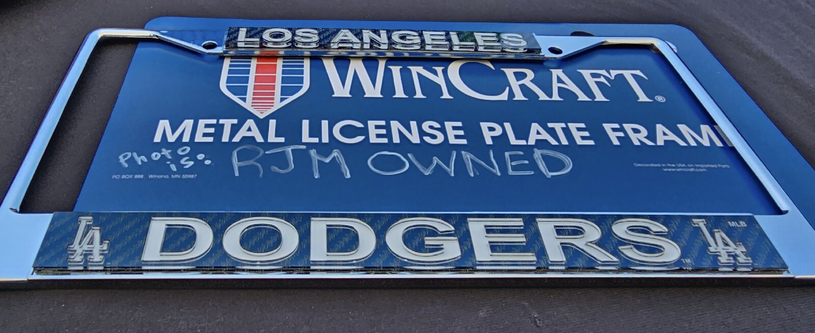 Authentic LOS ANGELES DODGERS OFFICIAL MLB METAL LICENSE PLATE FRAME BEST GIFT