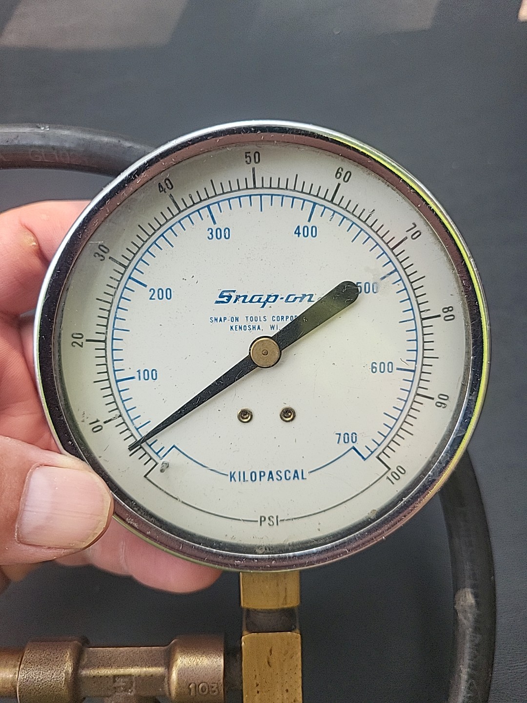 Snap On 100PSI Kilopascal Compression Gauge Vintage Not Tested
