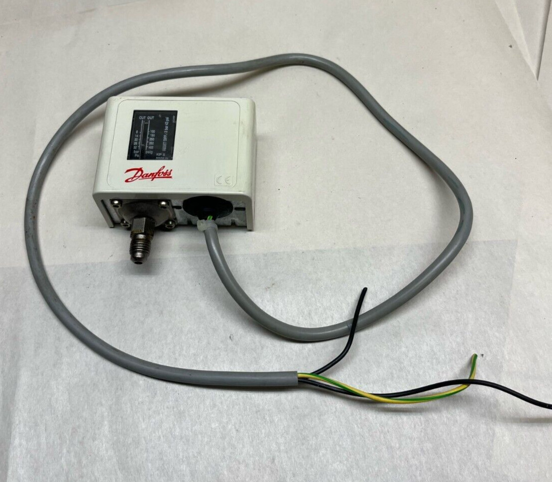 Danfoss KP5 060-1173 Pressure Controller