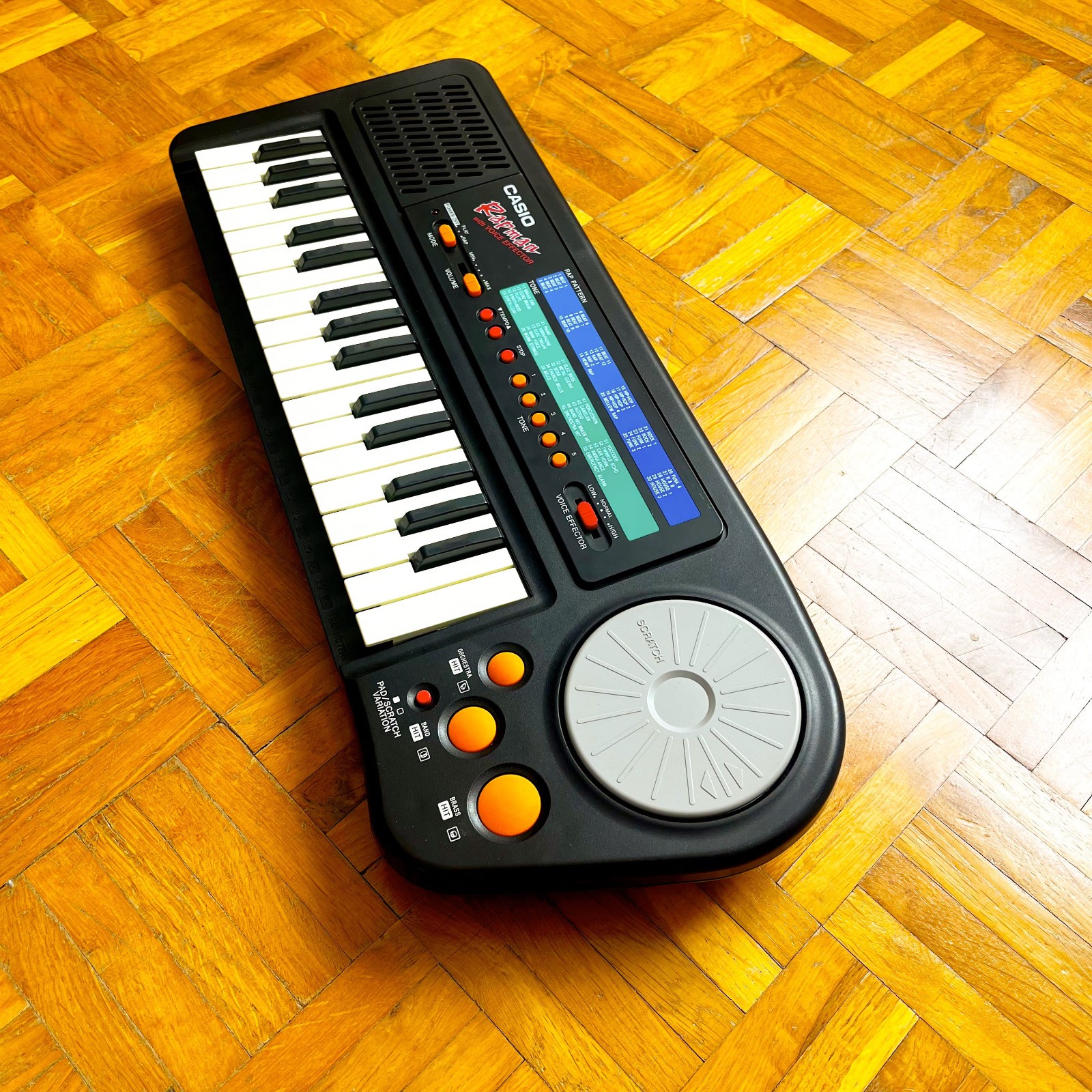 Casio Rapman (Japan,1990) Toy Synth Vocoder and Voice Effector! With microphone!