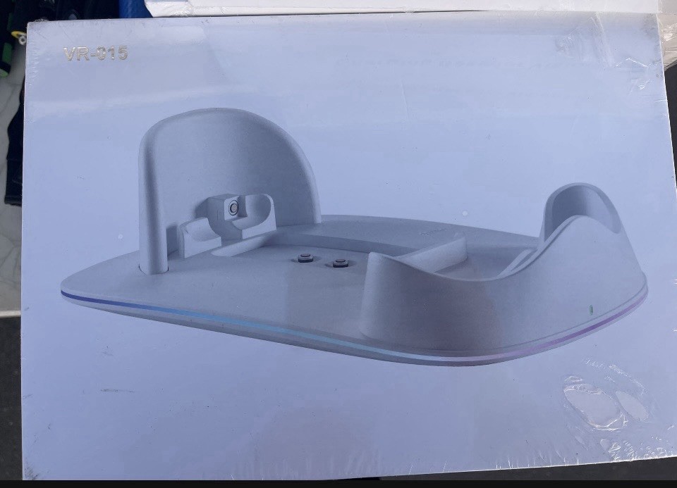 VR-015 Magnetic Charging Dock for Apple Vision Pro, USB, White, RGB
