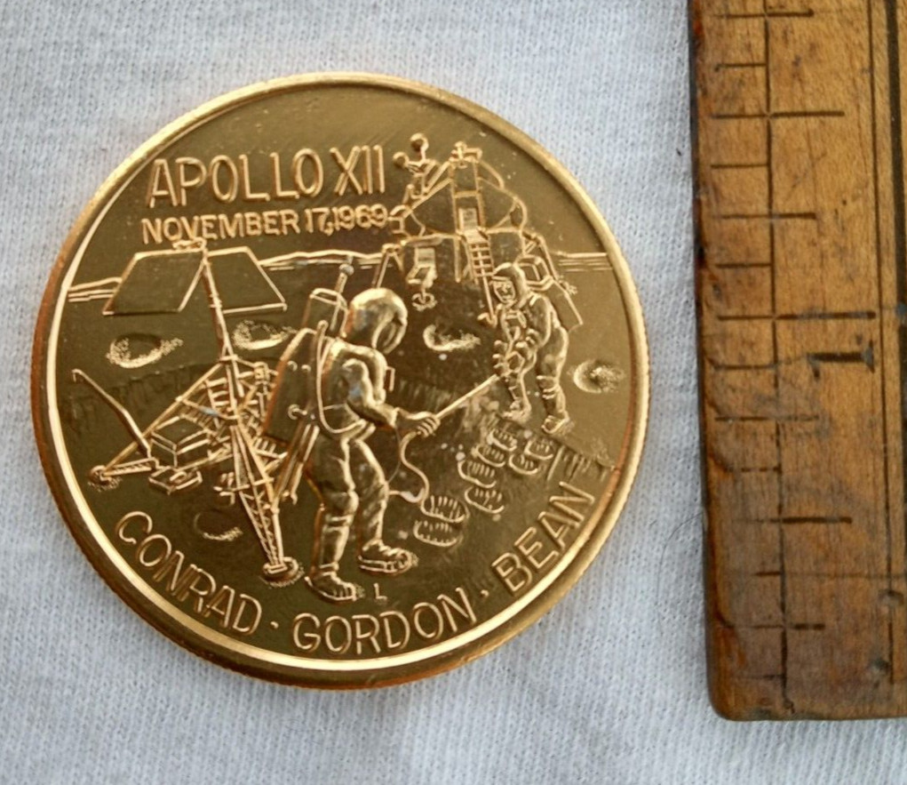ALUMINUM SPACE TOKEN NOV 17 1969 MAN ON MOON SPACESHIP APOLLO XII YANKEE CLIPPER