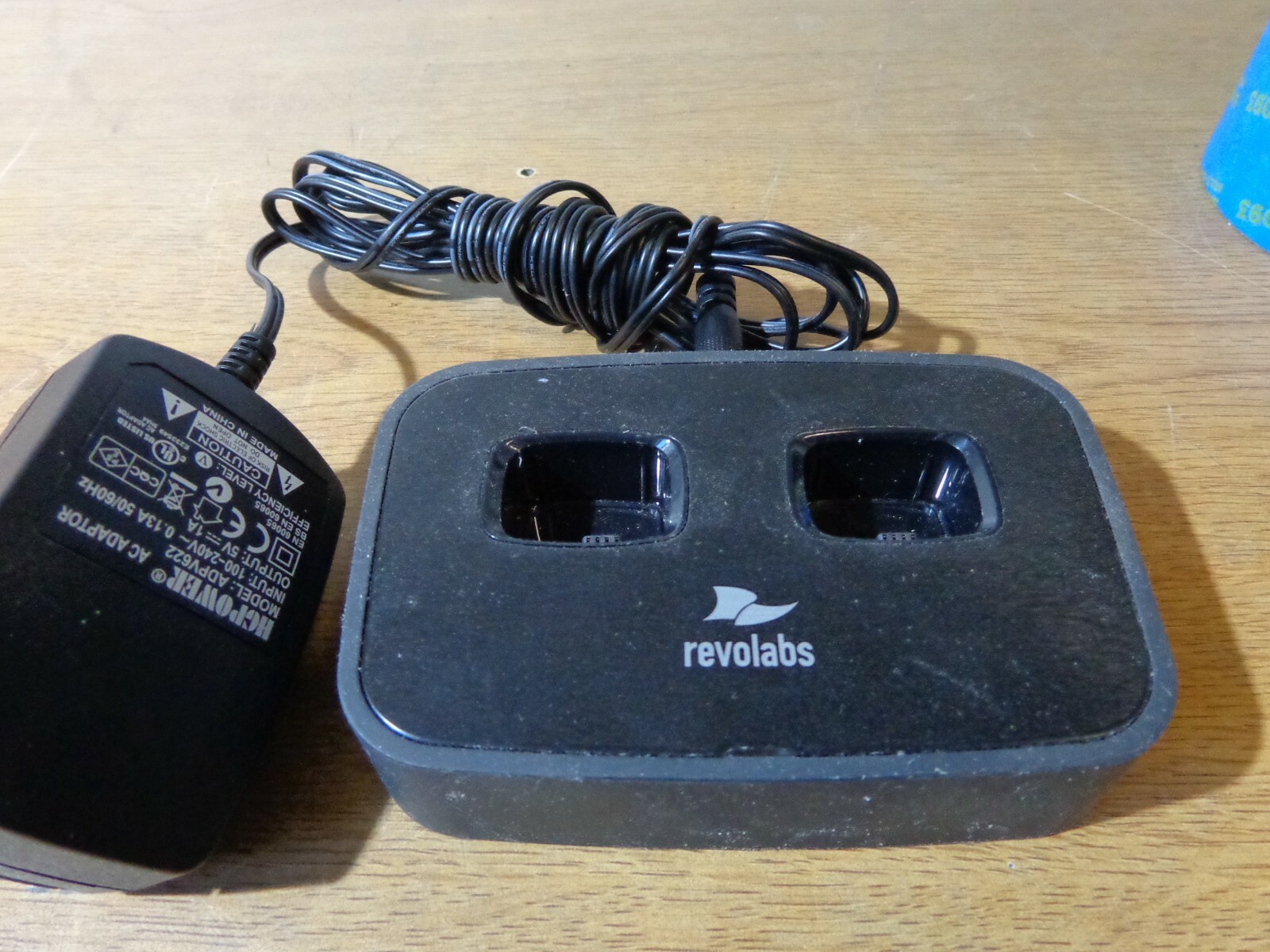 Revolabs 02-HDDUALCHG-11 HD Single/Dual Channel Wireless Microphone Charger Dock