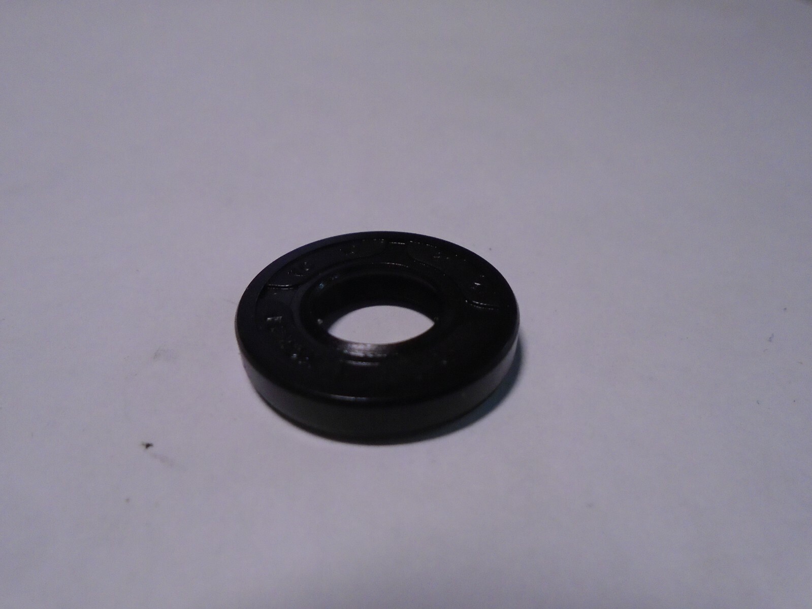 TC 10X21X4 DOUBLE LIPS METRIC OIL / DUST SEAL 10mm X 21mm X 4 mm