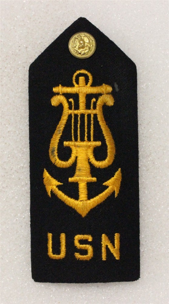 U.S. Navy Rank Shoulder Mark: Navy Band, Enlisted Member (single) - (SP-323)