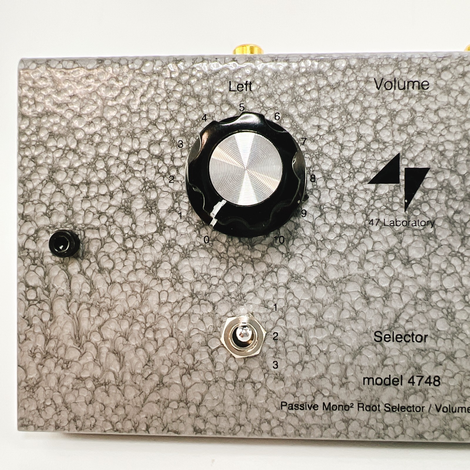 47 Laboratory 4748 Passive Mono Input Selector Controller Preamplifier NEW Japan