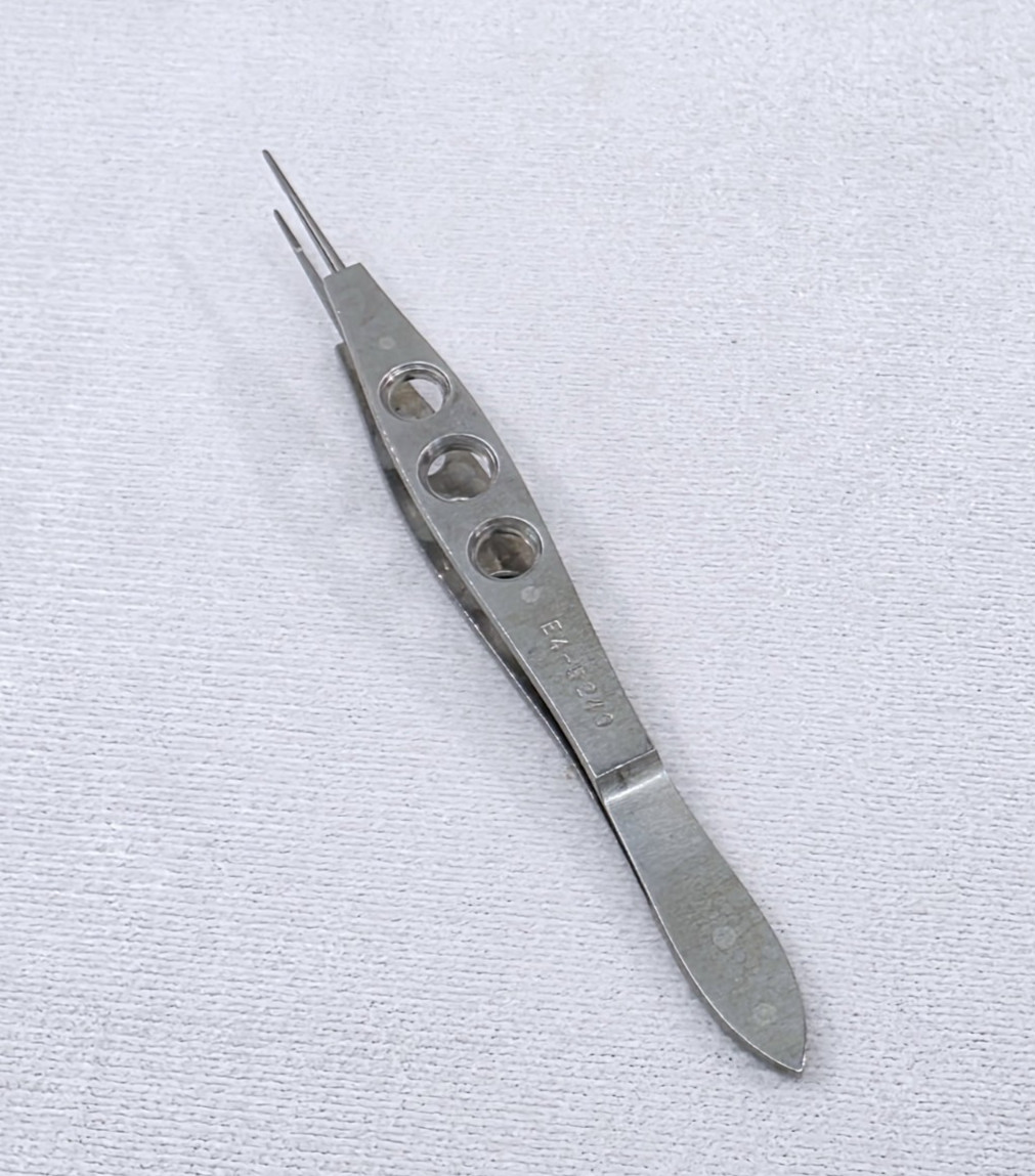 Fortrad E4-5240 Forceps 4"