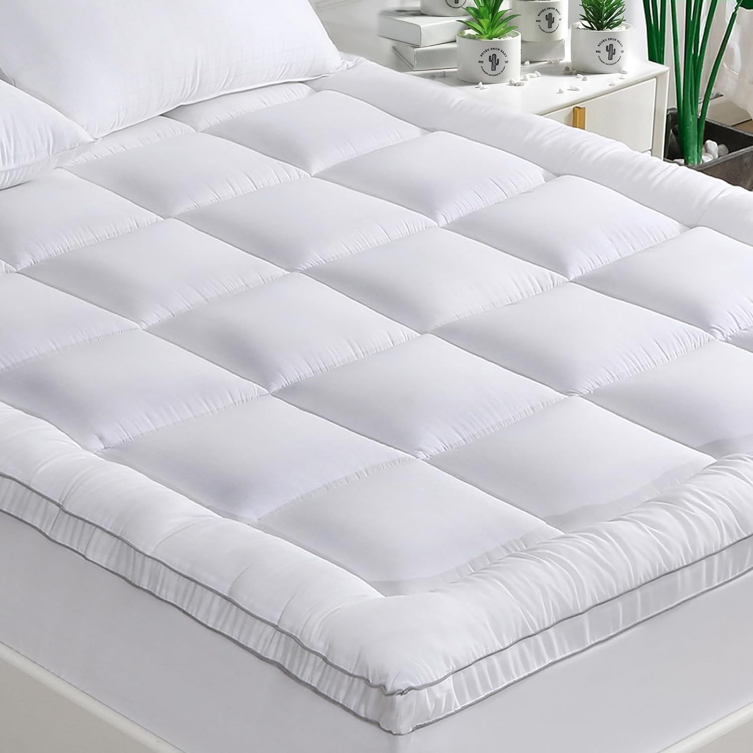 GRT Pillowtop Mattress Topper Queen Size, Rayon from Bamboo Queen, White