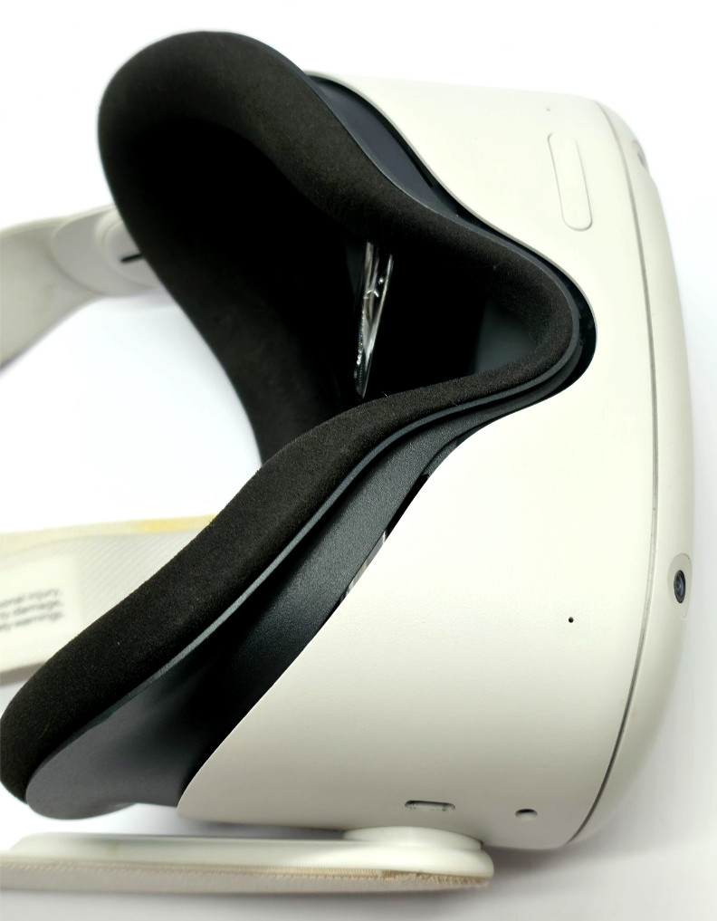 Meta Oculus Quest 2 128GB - **Headset Only**S2