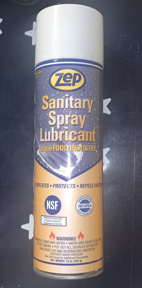 Zep Sanitary Spray Lubricant for The Food Industry Protects & Repels Water 15oz