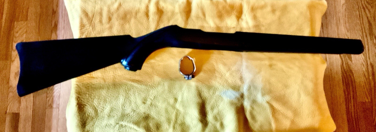 RUGER 10/22 Stock OEM Black Synthetic w/ Polished Aluminum Barrel Band    NICE
