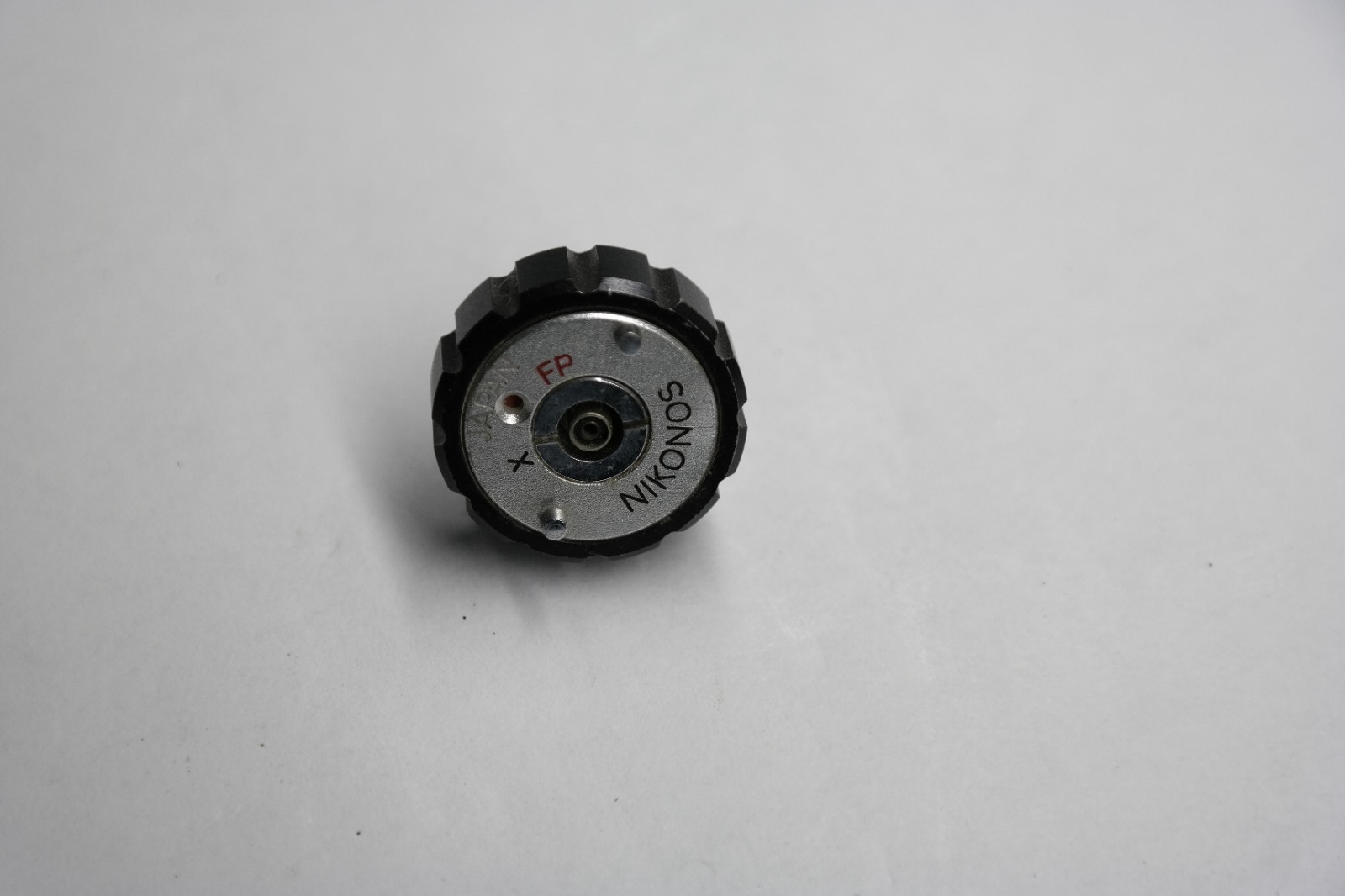 FLASH ADAPTER FOR NIKONOS UNDERWATER CAMERAS