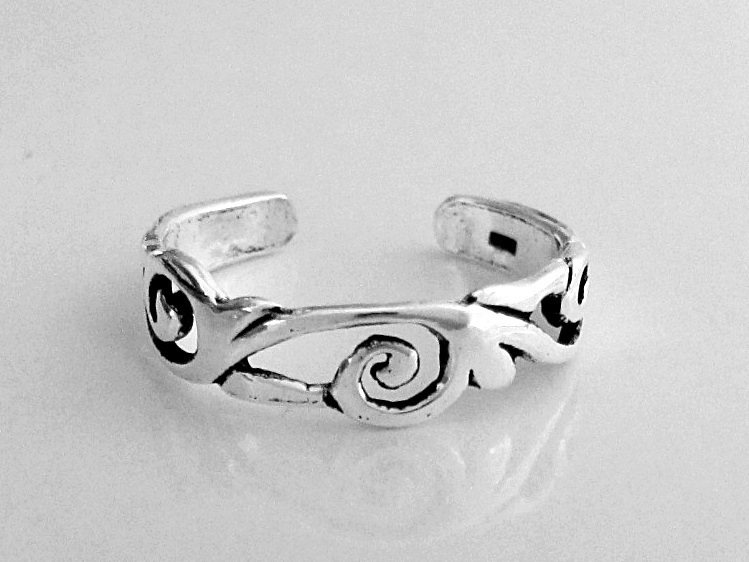Sterling Silver rustic floral Swirls dainty adjustable toe ring