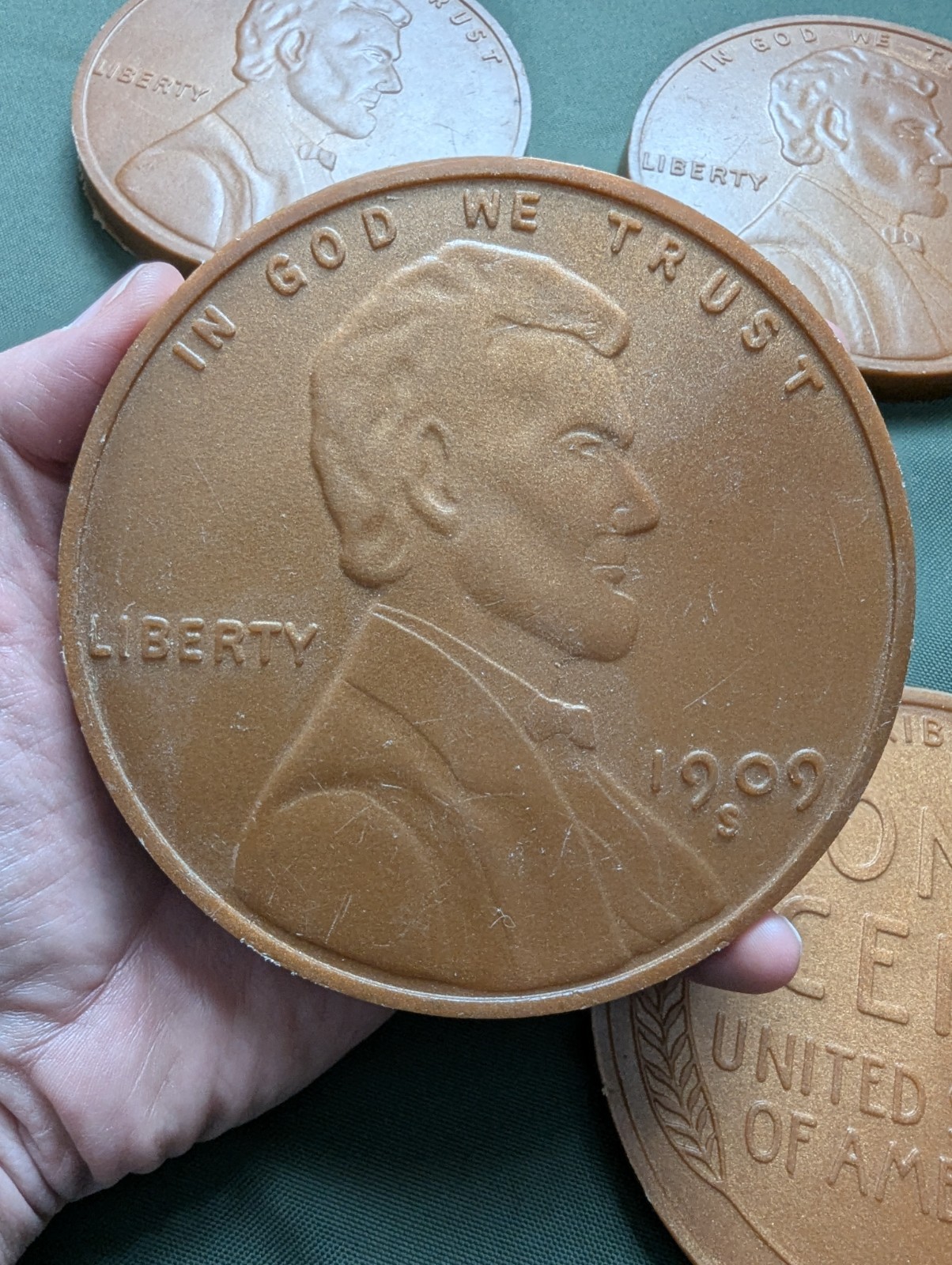 Lot of 5 Large 5" Plastic United States of America 1909 S One Cent Penny Coins
