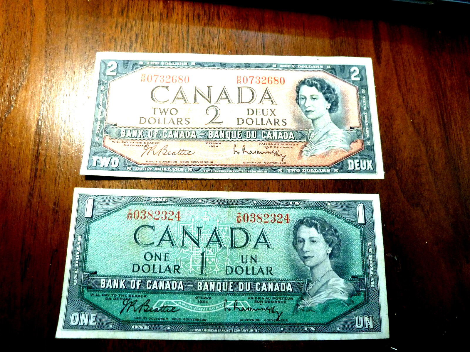 1954  $1 & $2 BANK OF CANADA  Dollar Bills Notes    fine -xf