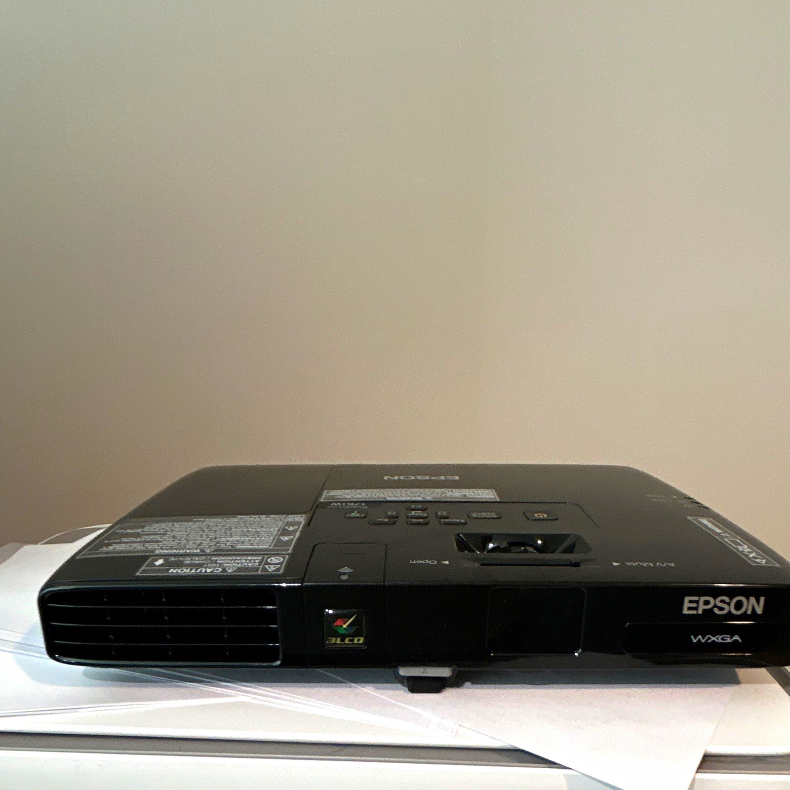 Epson PowerLite 1761W 3LCD WXGA 1280x800 2600 Lumens Portable Projector