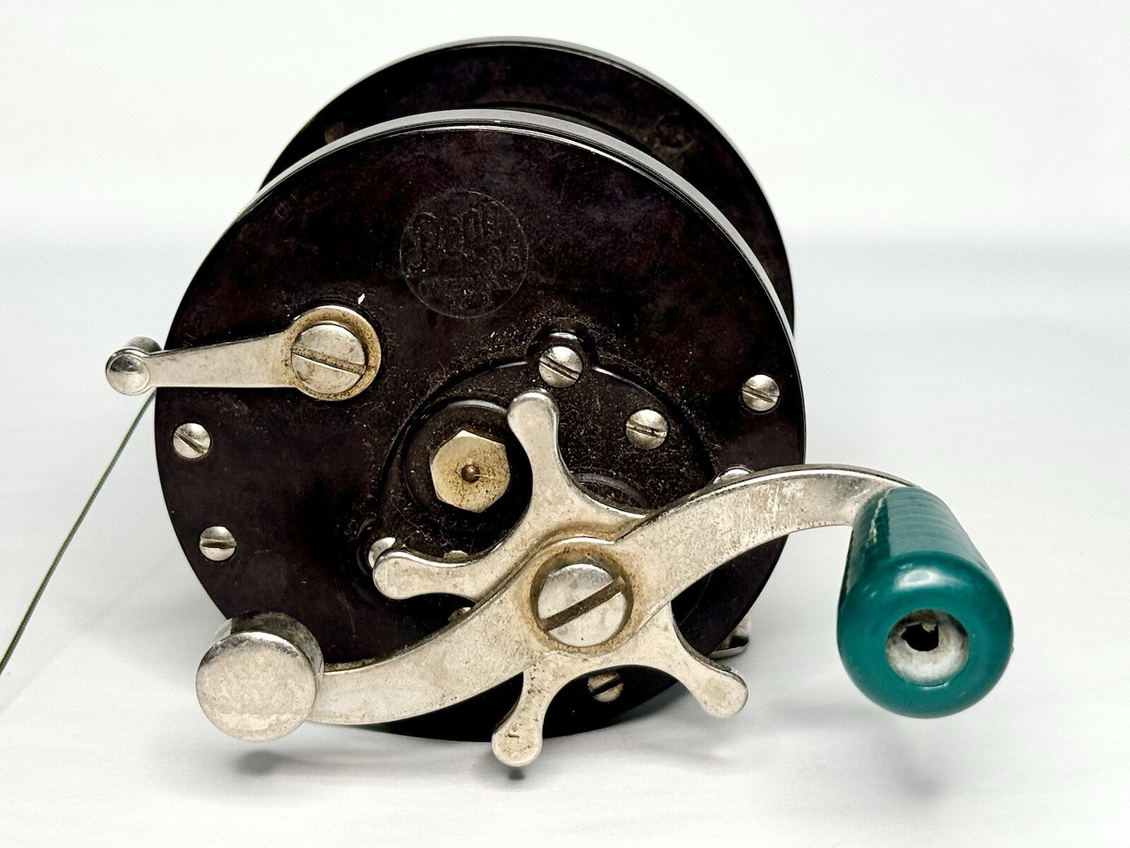 Vintage Penn No. 79 Conventional Saltwater Fishing Reel 30-85 - With Line