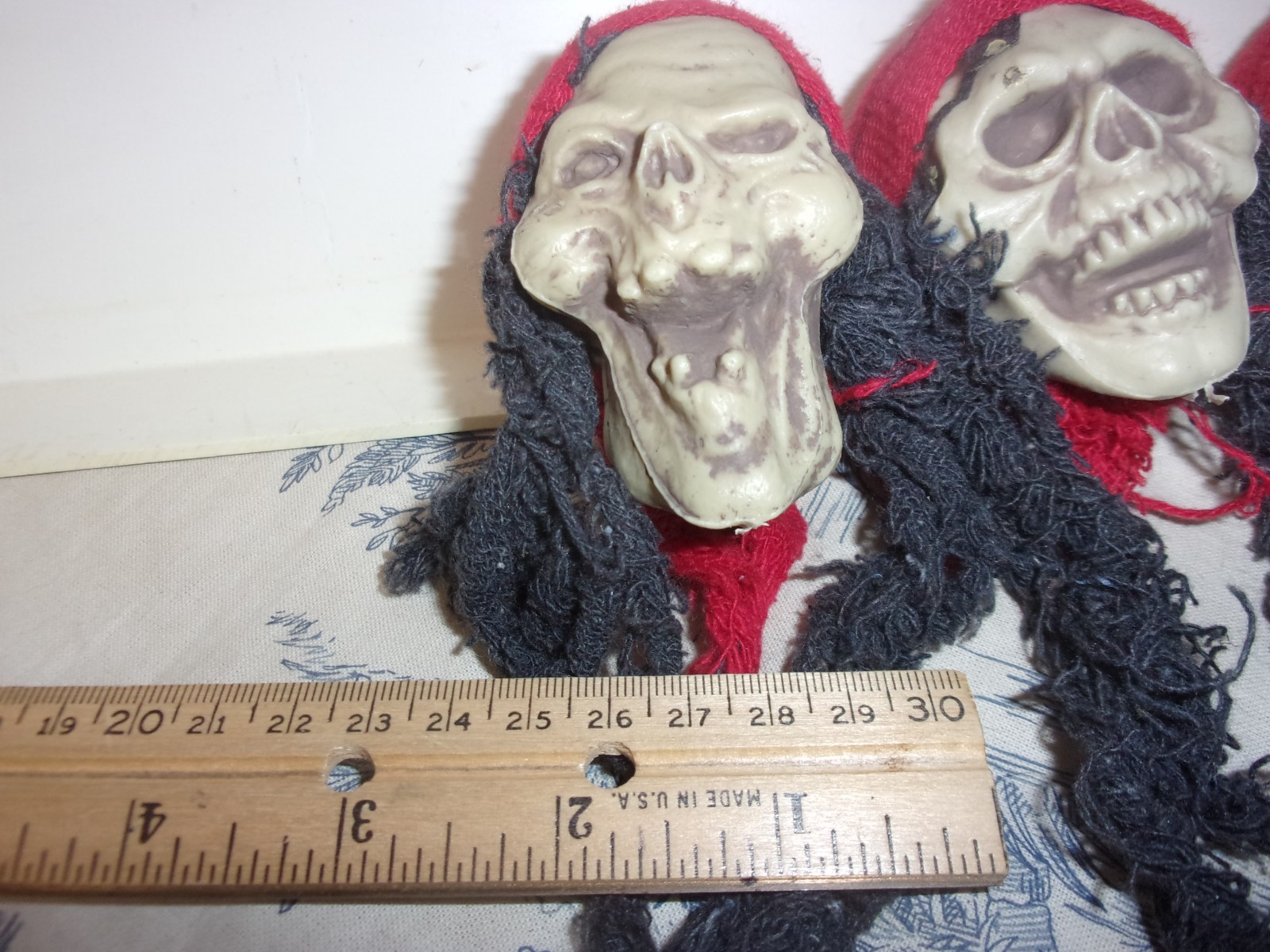 Set of 5 Different PIrate Skeleton Heads
