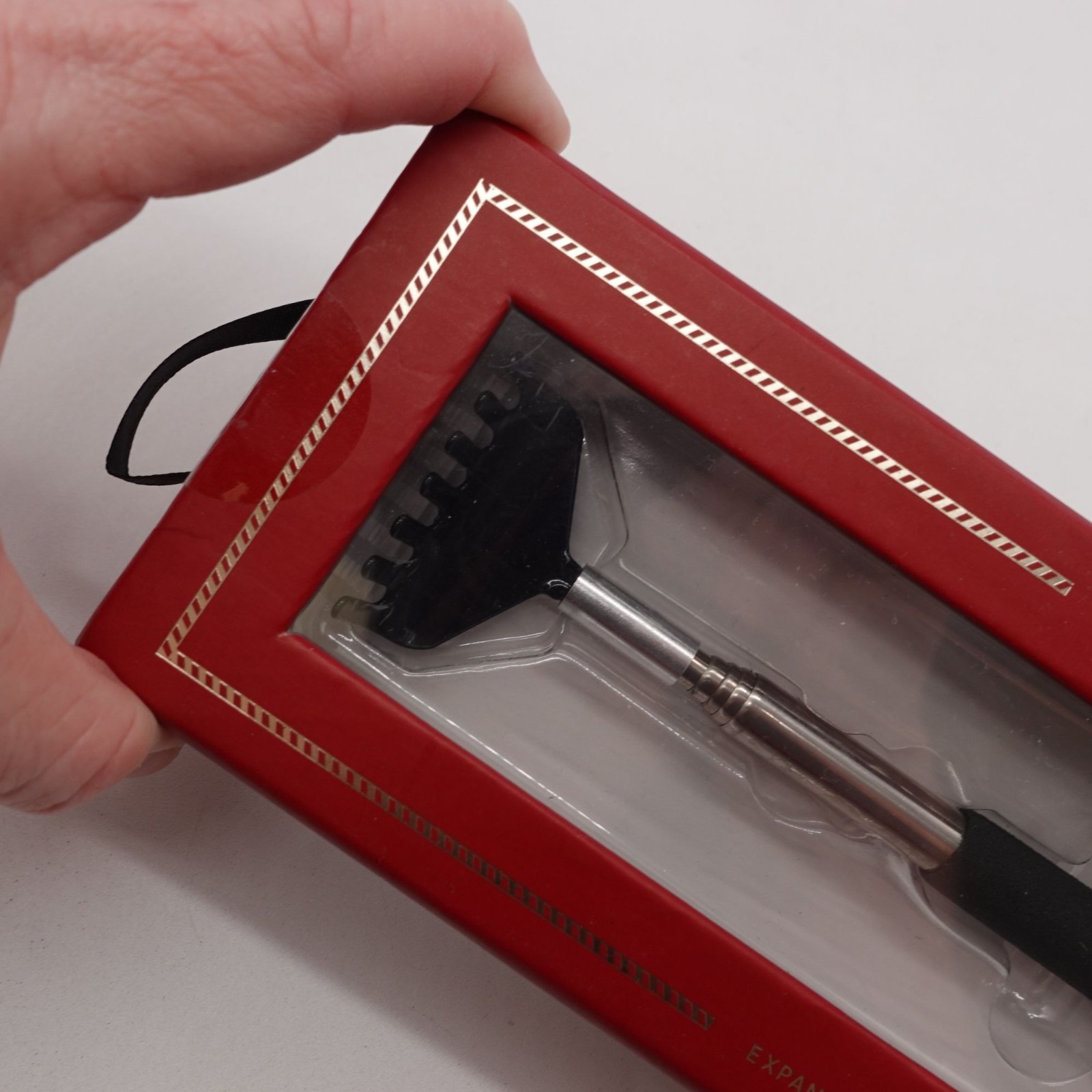 NIP Perry Ellis Portfolio Retractable Backscratcher Black Gift Stocking Stuffer