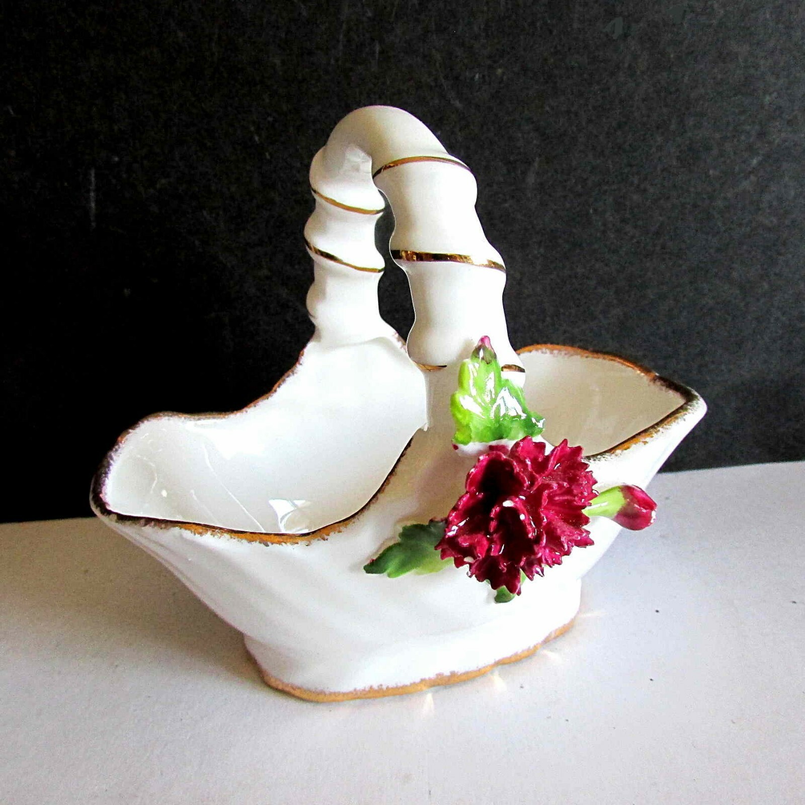 Vintage gold Trimmed China Basket with Applied Flowers 4.5x3.75" tall FREE SH