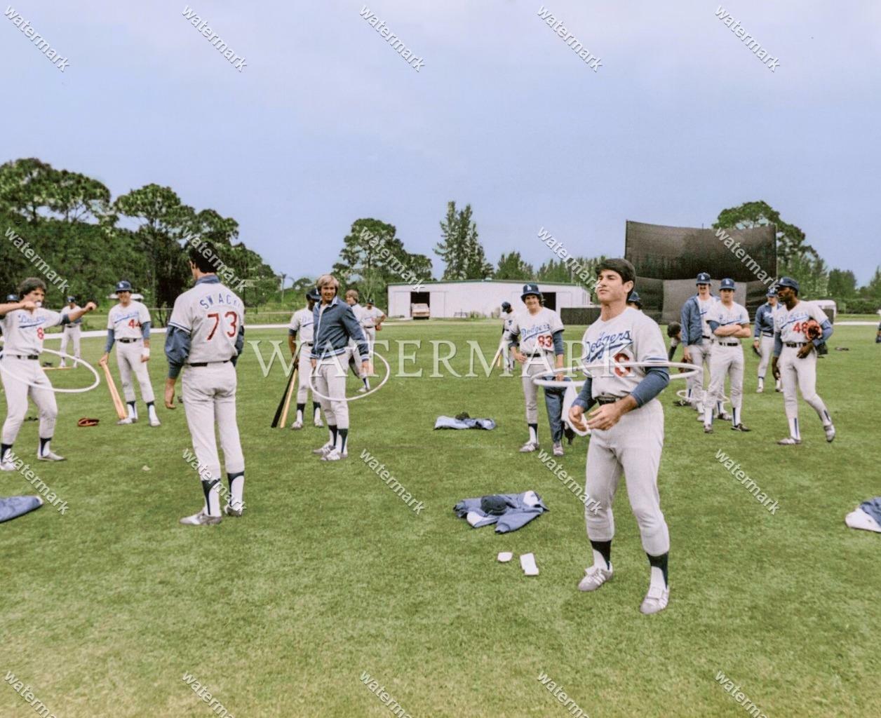 ER258 Steve Garvey Los Angeles Dodgers 8x10 11x14 16x20 Colorized Photo