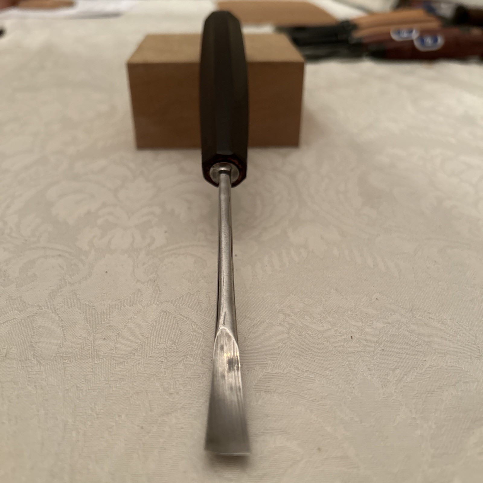 12 Gouge Carving Set W/ Case. Hand Made Professionally Sharpened