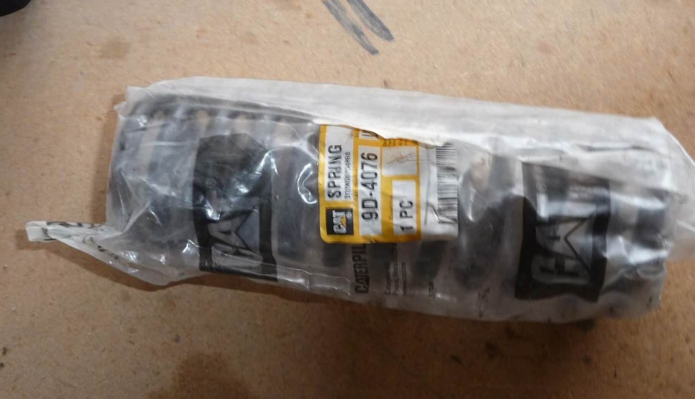 CATERPILLAR SPRING 9D-4076