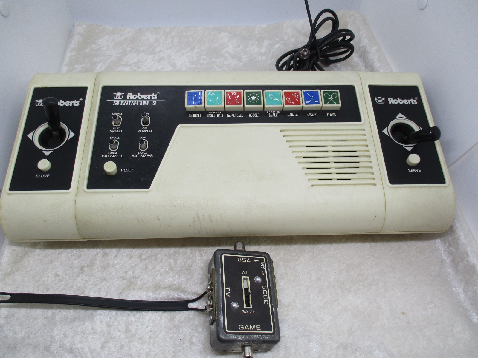 Vintage Roberts Sportrama Video Game Console - Untested