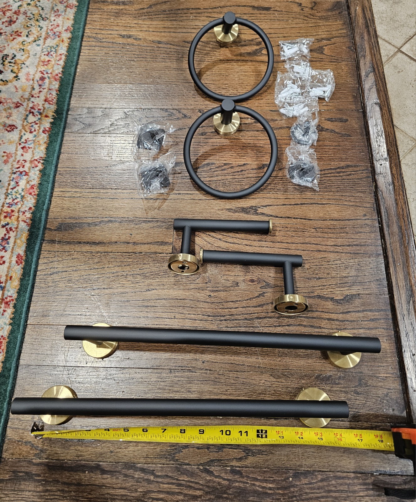 10pc Bathroom Hardware Set - Matte Black And Gold