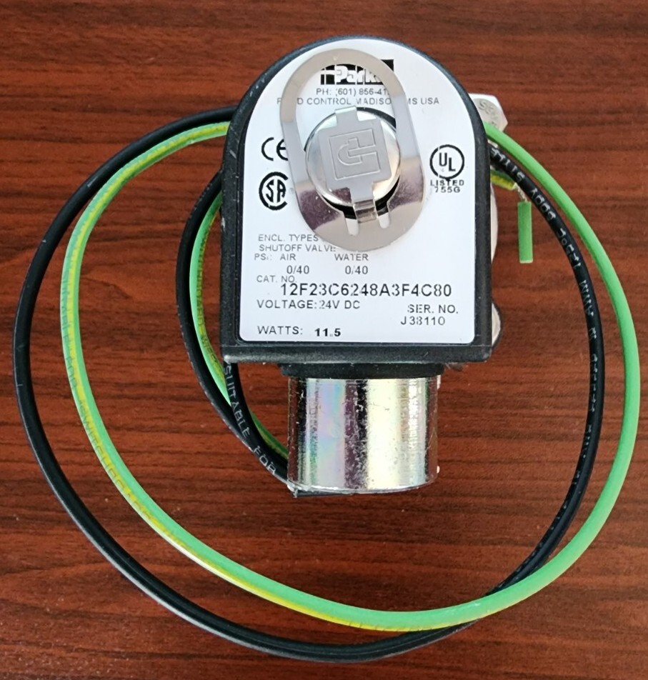 NEW OPEN BOX Parker 12F23C6248A3F4C80 COMPLETE VALVE - U.S. SELLER