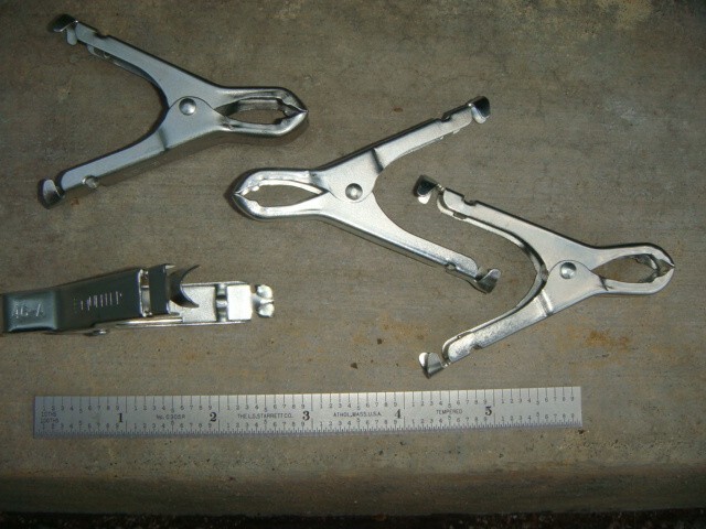 LOT of 20 MUELLER BATTERY TEST CLIPS #46-A -- New and Unused
