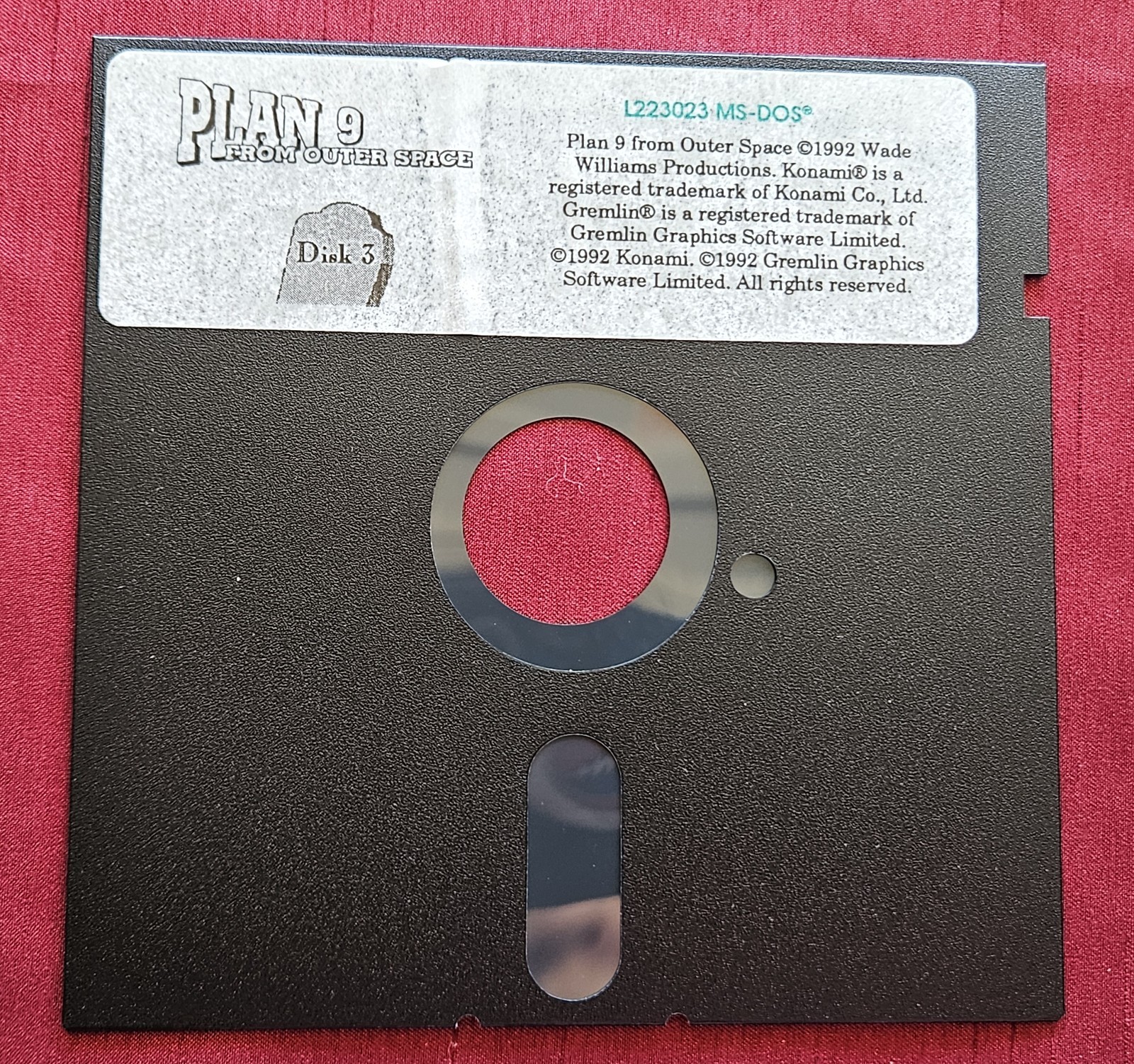 Plan 9 From Outer Space Floppy Discs PC Video Game Konami 1992 Vintage RARE!💻💿