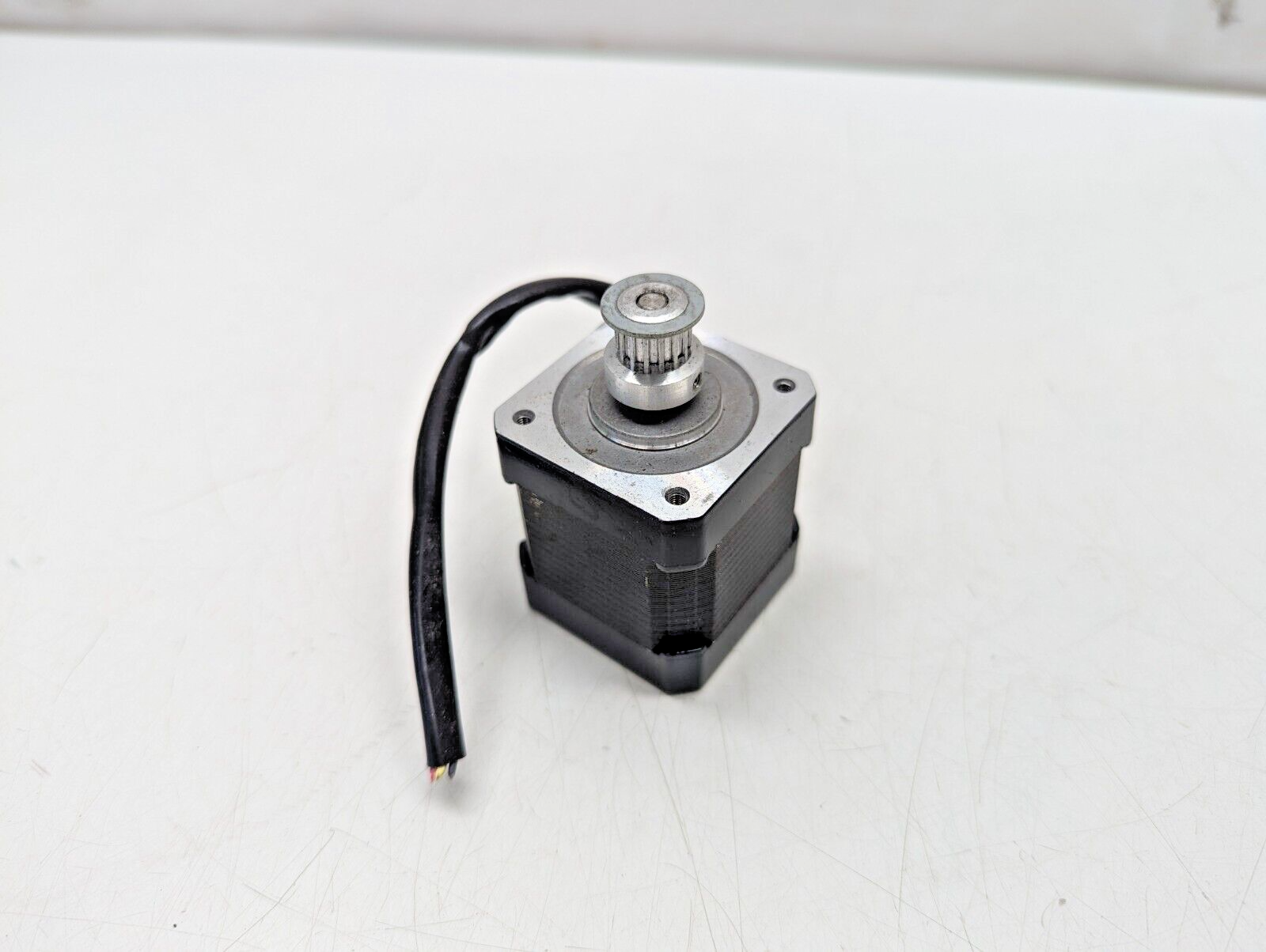Vexta PK245-01A Stepping Motor 2-Phase 1.2A