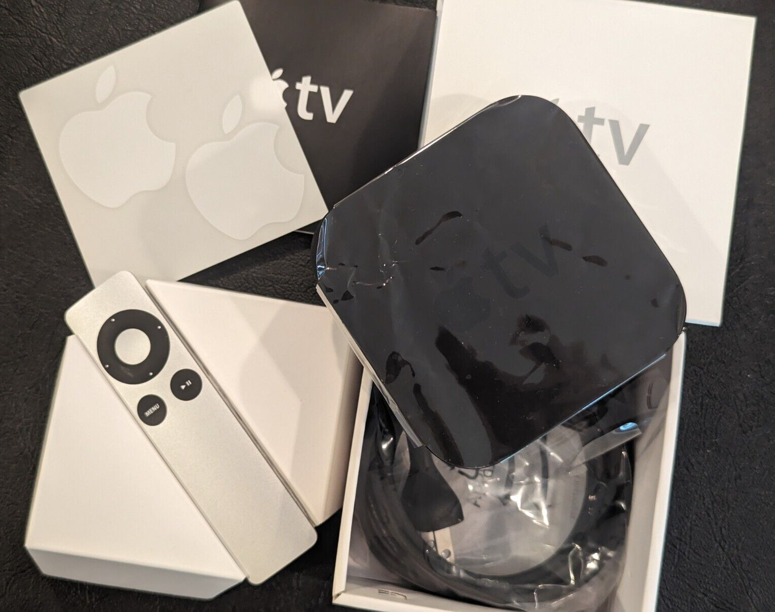 Apple TV 3rd Generation Media Streamer Model A1469 Apple Certified  PRISTINE