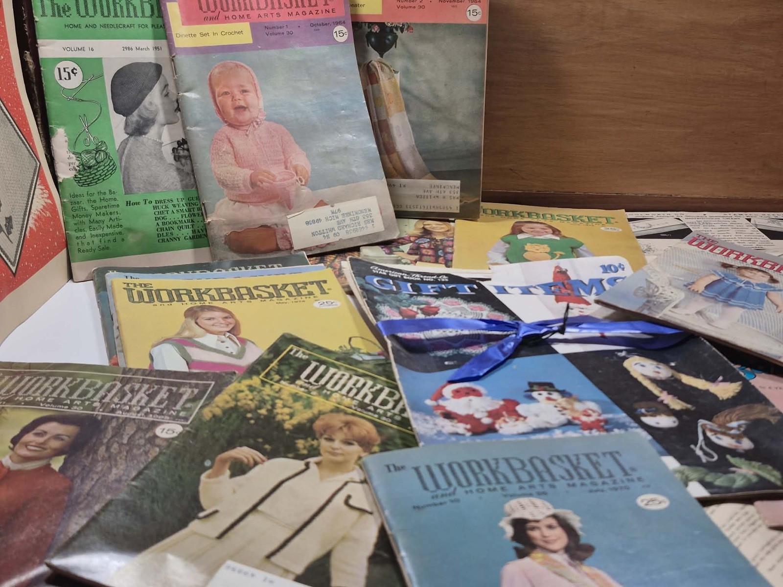 LOT Vintage Needlepoint Patterns 1950s/1960s  Sewing Crochet Knitting Magazines
