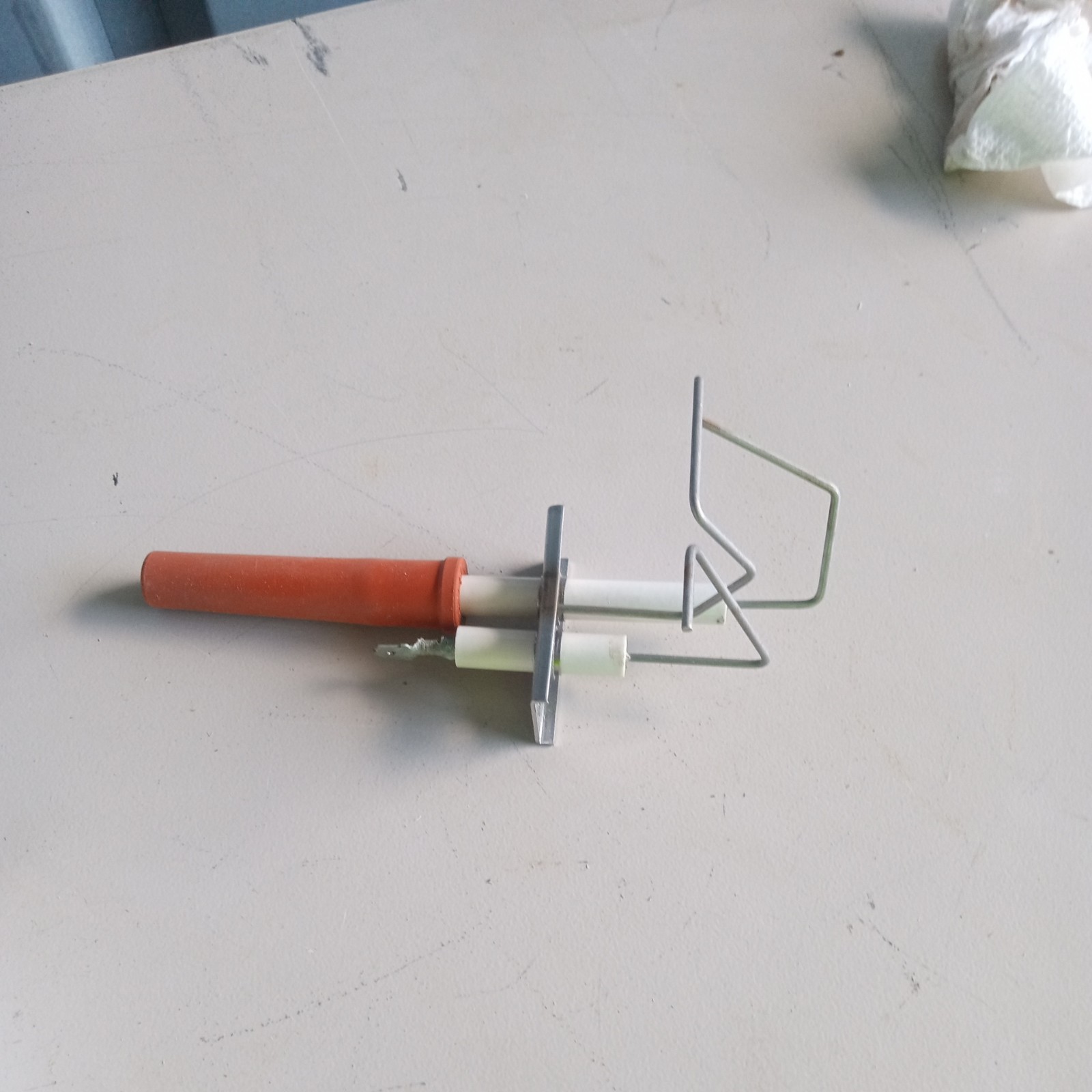 Dayton 1Fek9 Three Prong Electrode