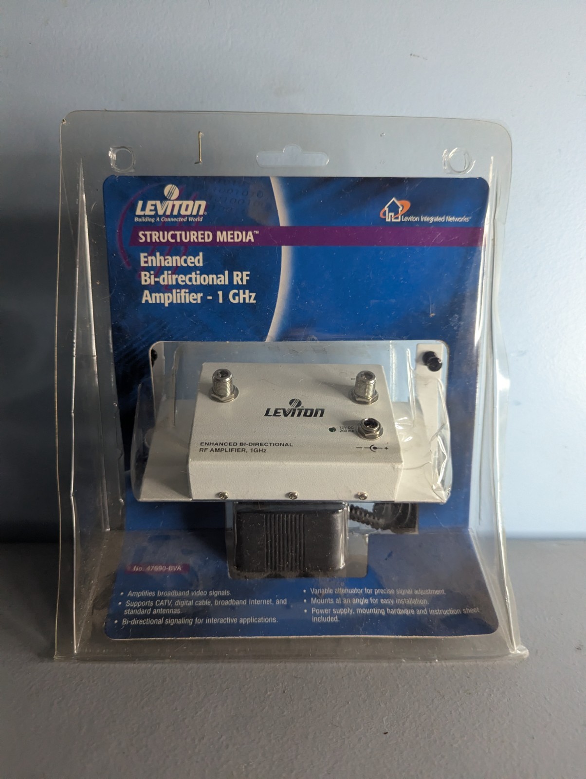 Leviton Structured Media Enhanced Bi-directional RF Amplifier 1 GHz - 47690-BVA