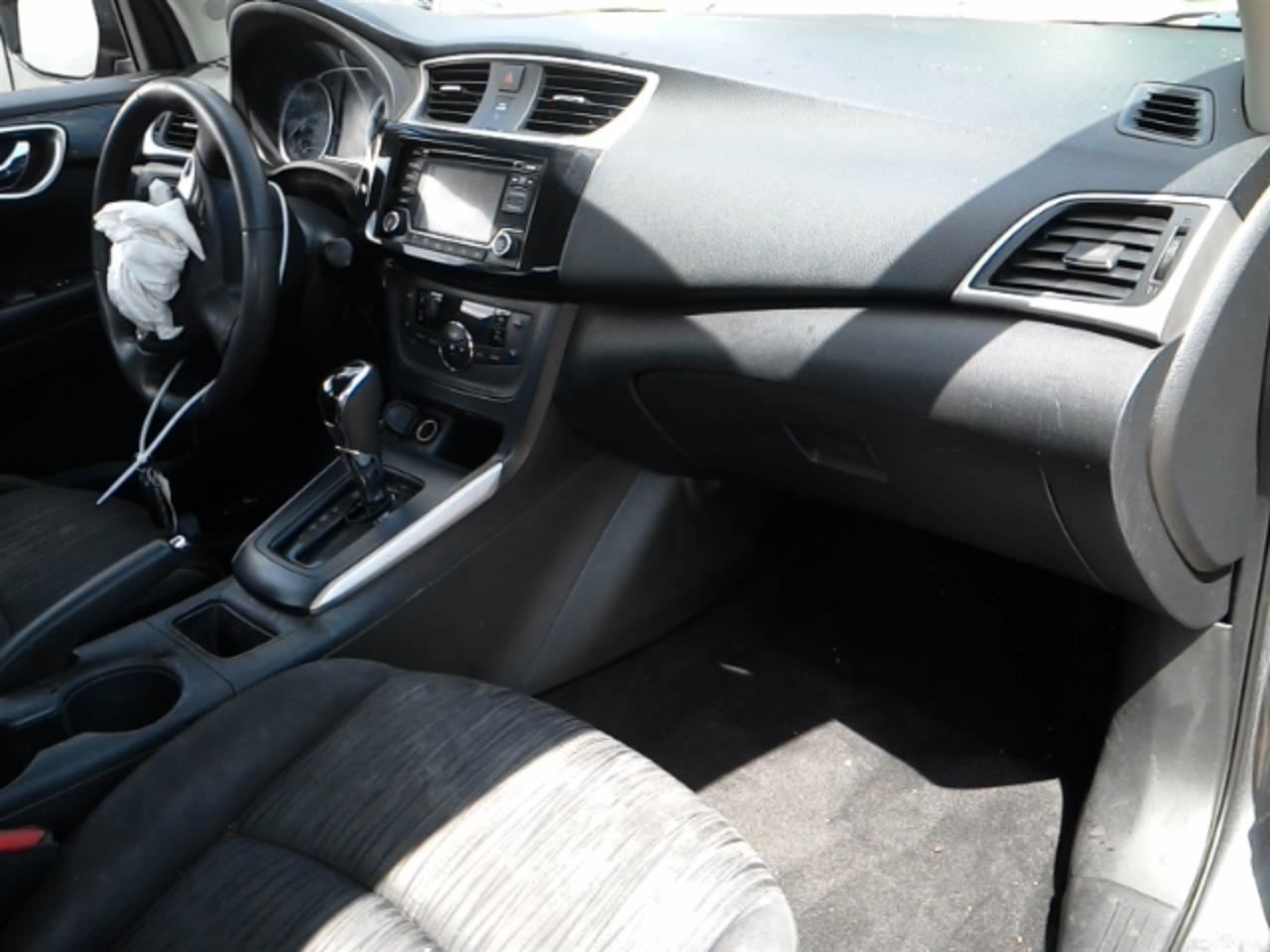 Driver Left Front Spindle/Knuckle Fits 11-25 LEAF 104857877