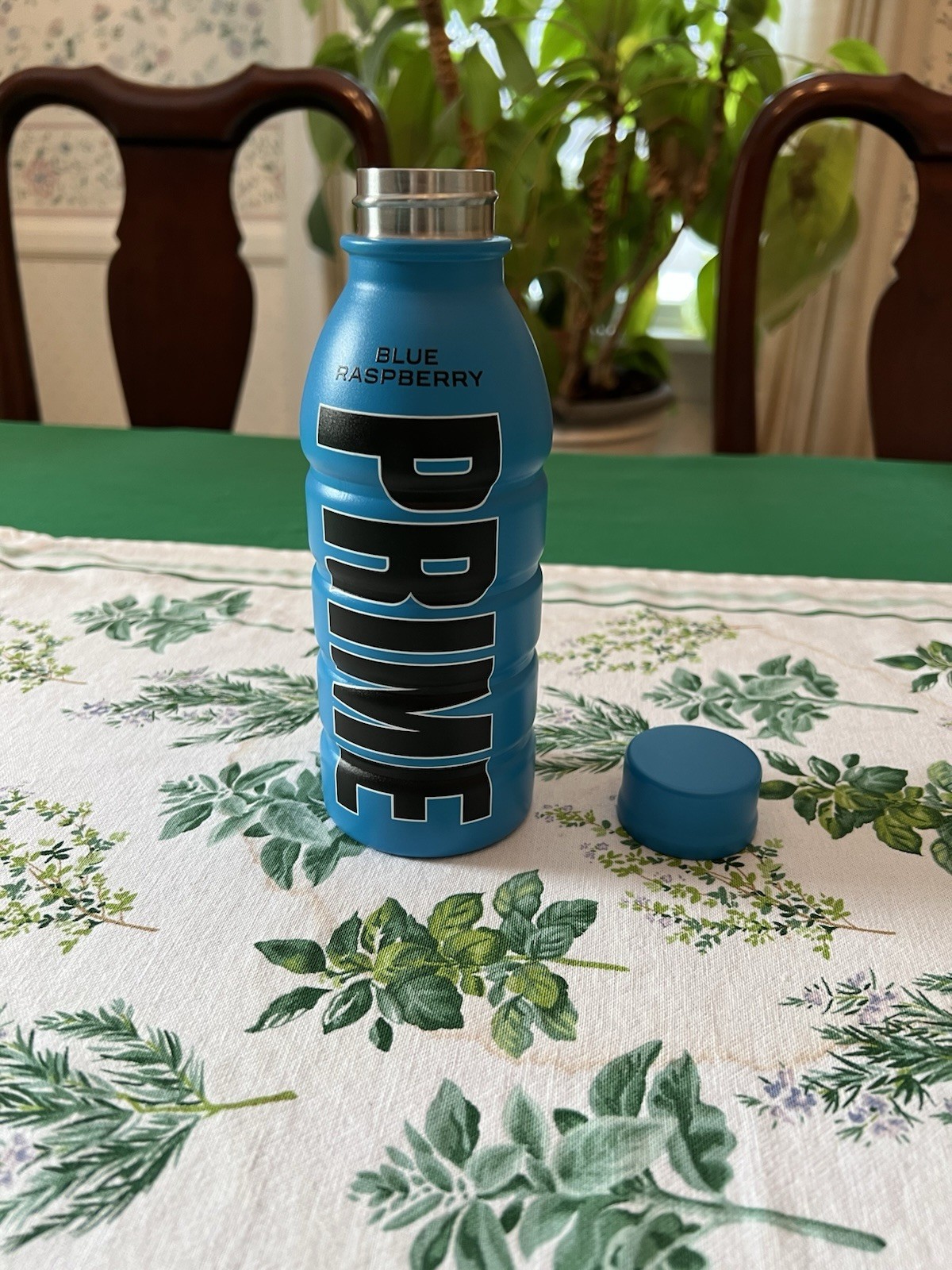 Prime Insulated H20 Bottle New