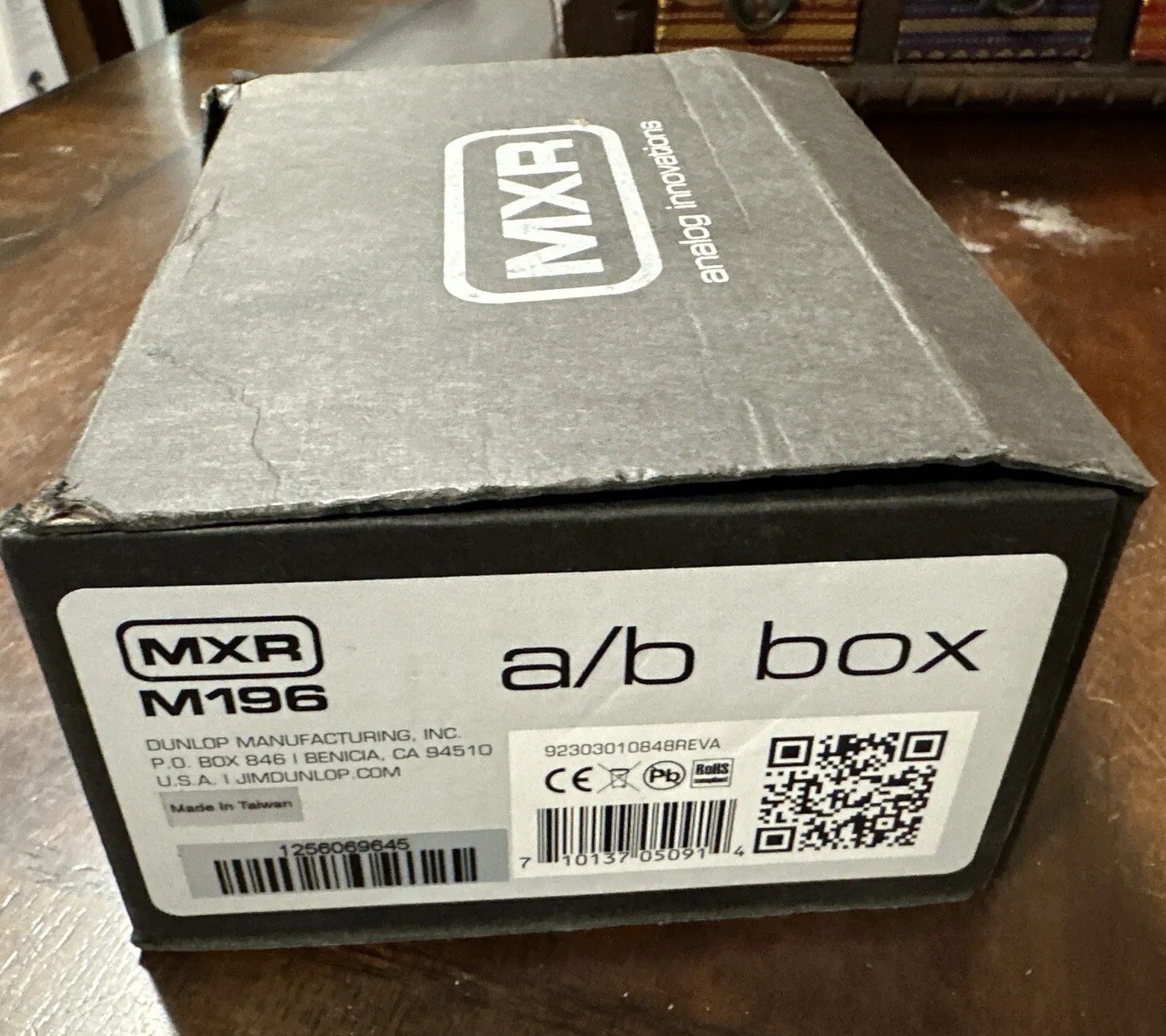 MXR a/b Box M196