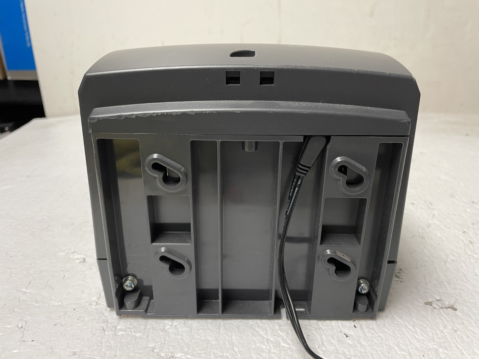 LATHEM Atomic Time True-Align Clock 1600E No Key & Times Cards
