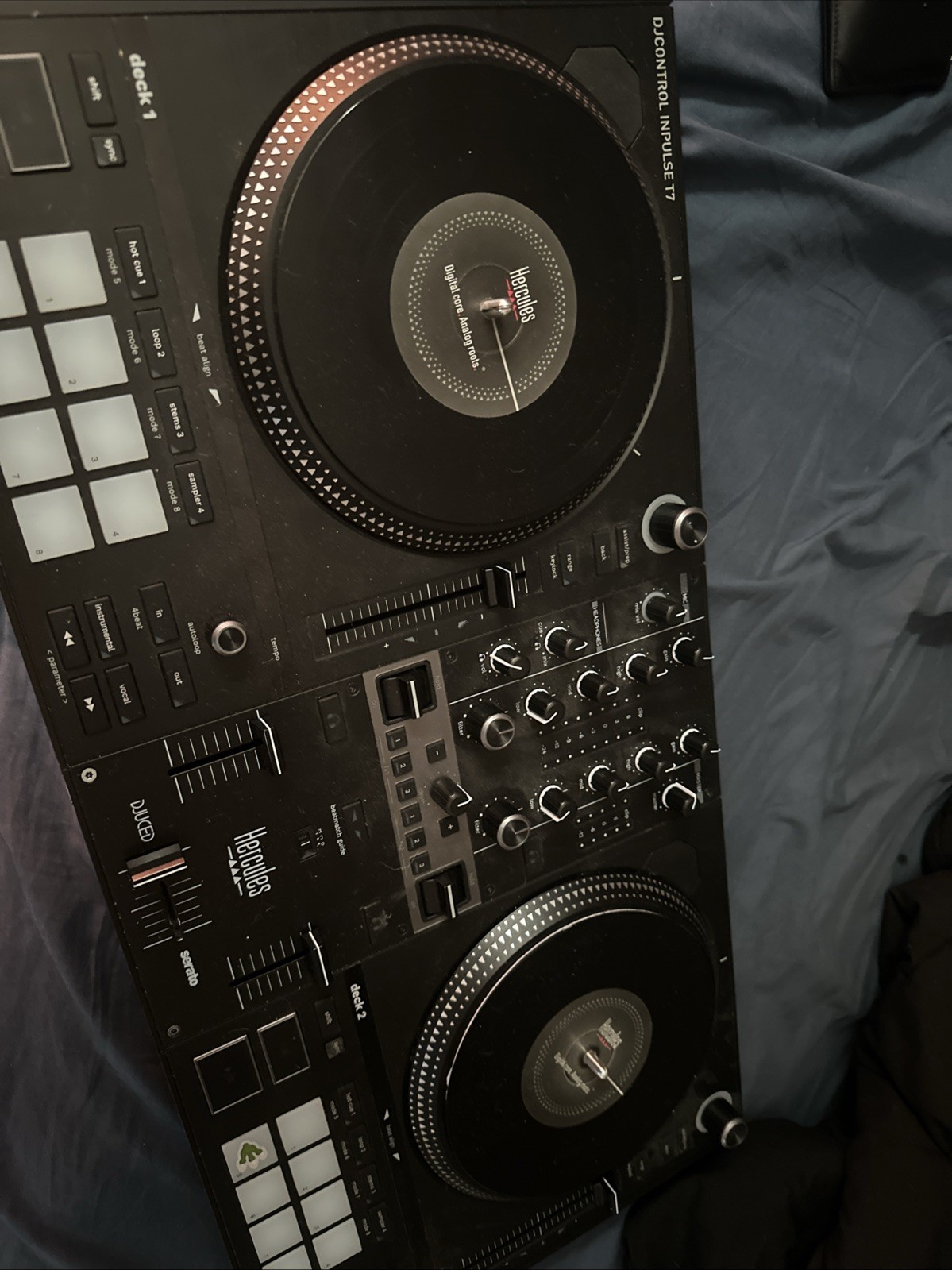 Hercules DJControl Inpulse T7 Motorized Controller Deck (Used Great Condition!)