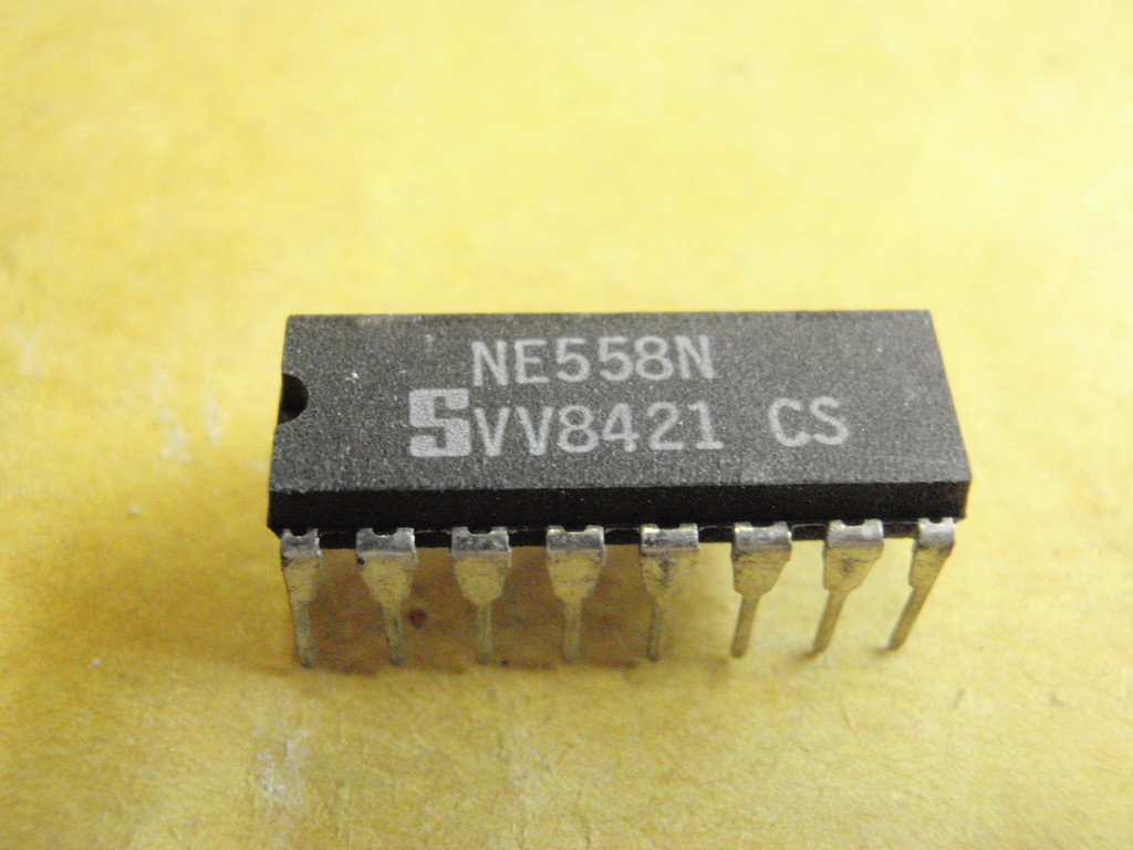 2x IC MODULE NE558N no China copies, only top brand blocks 20513-124/179