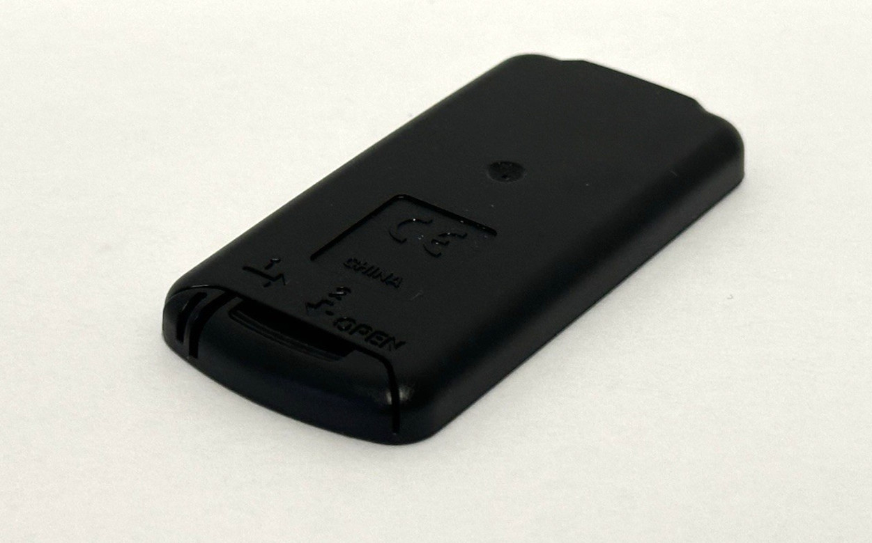 Minolta RC-3 IR Remote Control Shutter Switch For Dimage Vectis Camera NEW BATT