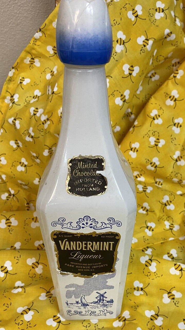 Vtg Vandermint Liqueur Bottle Decanter Dutch Windmill Homestead Resort VA 1970s