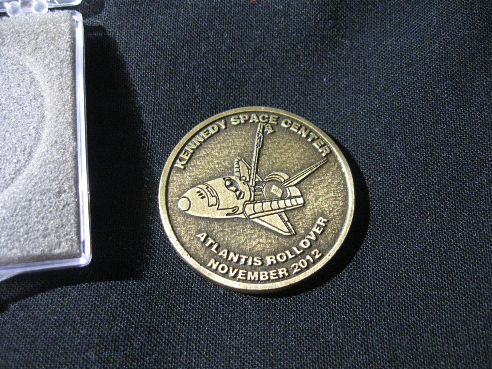 Souvenir Kennedy Space Center Medal in Case 1.5" Bronze