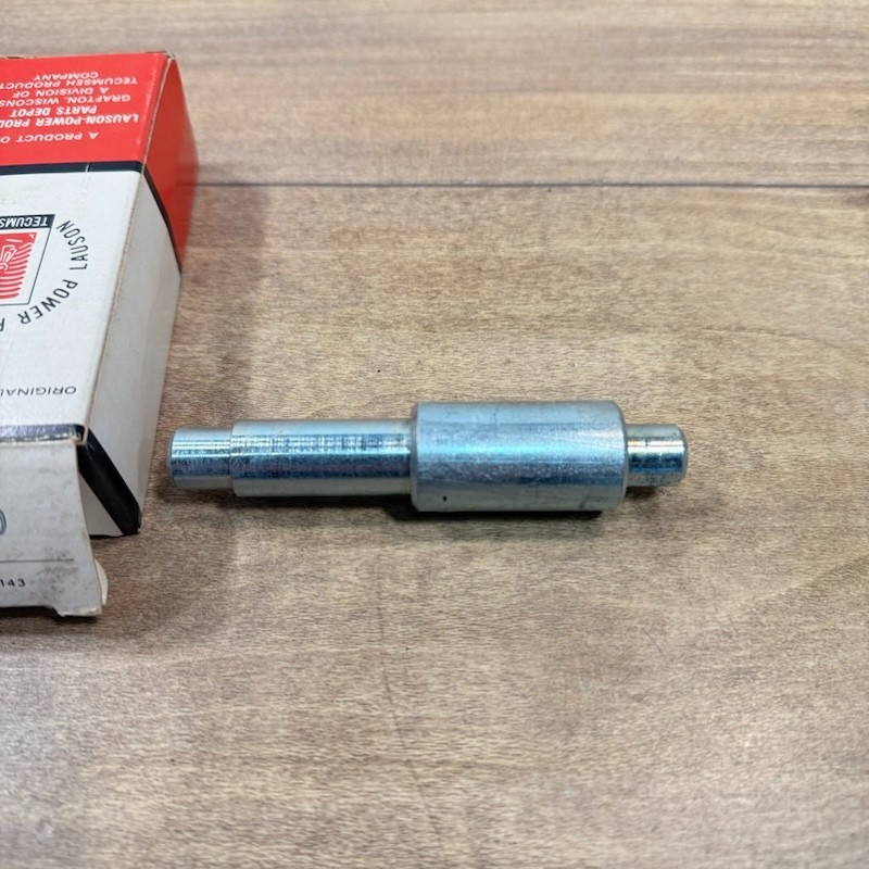 New TECUMSEH OEM NOS BUSHING BEARING DRIVER TOOL / 670210