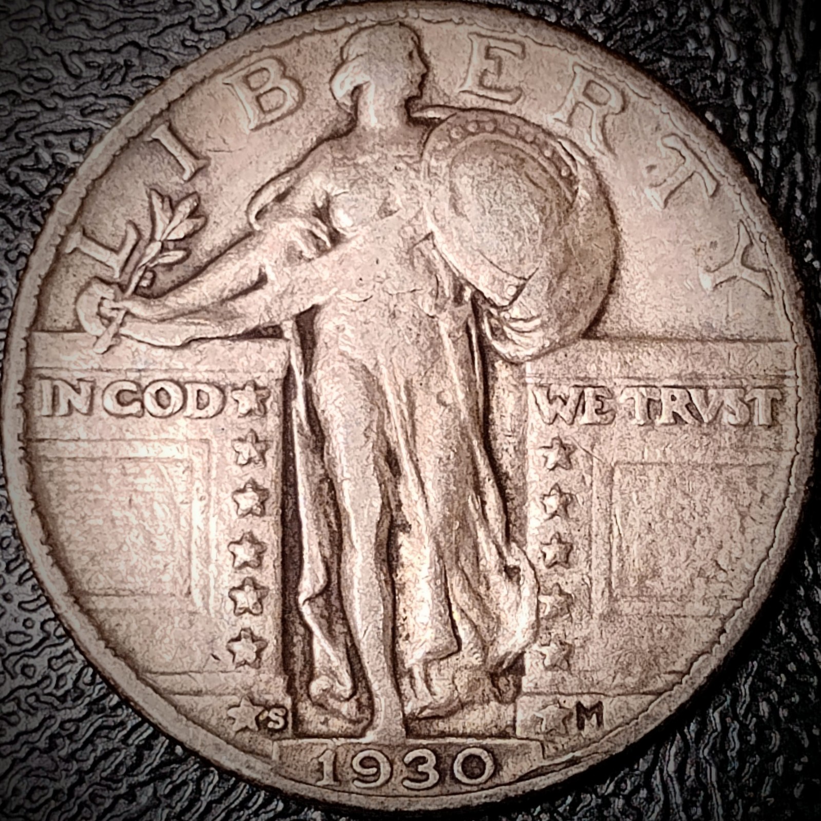1930 S Standing Liberty Quarter - Choice VF - 90% Silver 25C