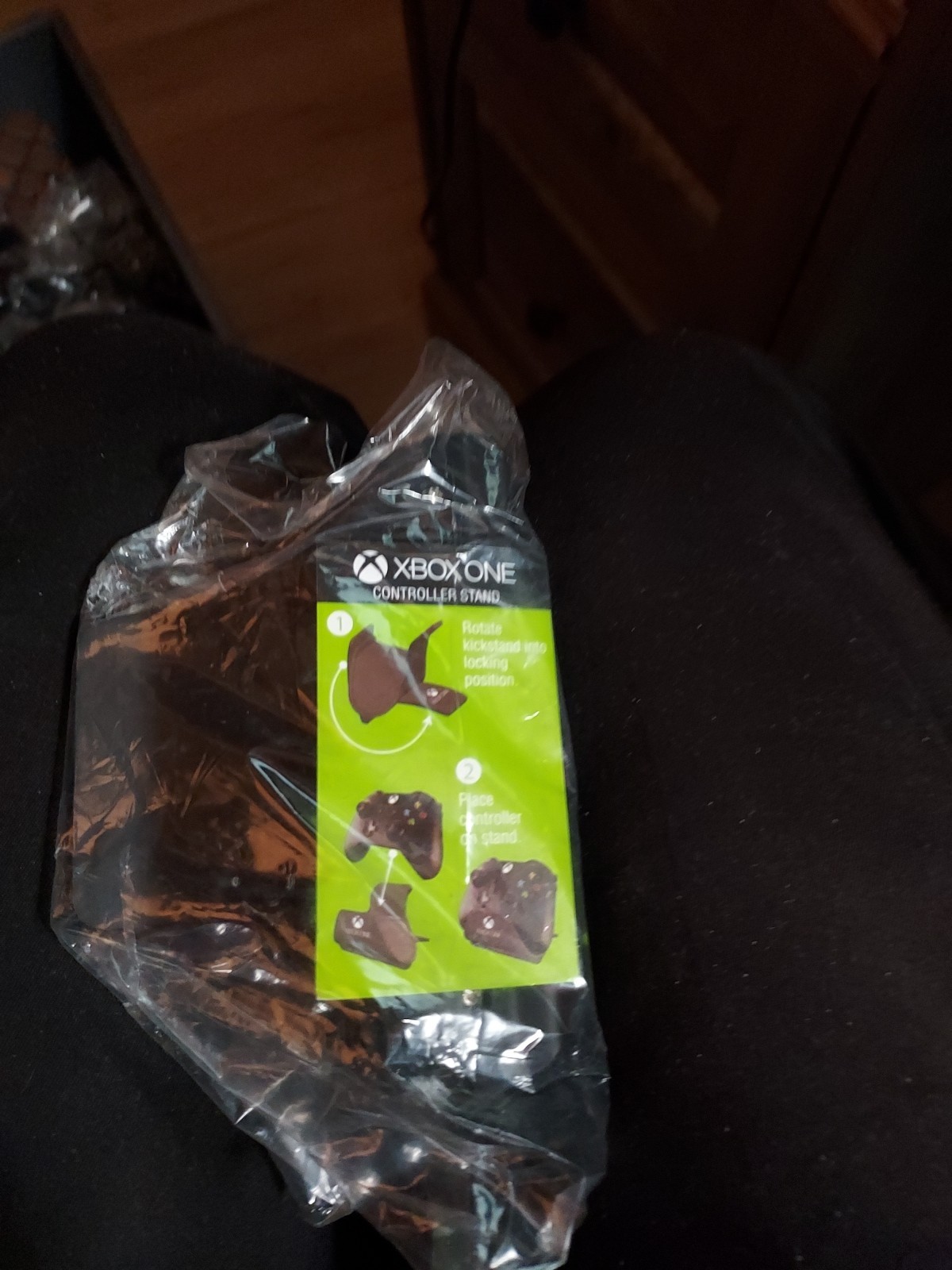 XBOX ONE STAND BRAND NEW IN BAG